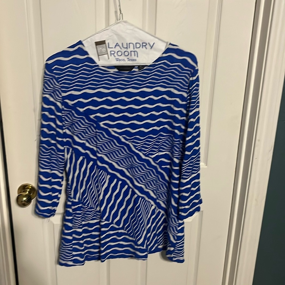 Blue and white women’s top